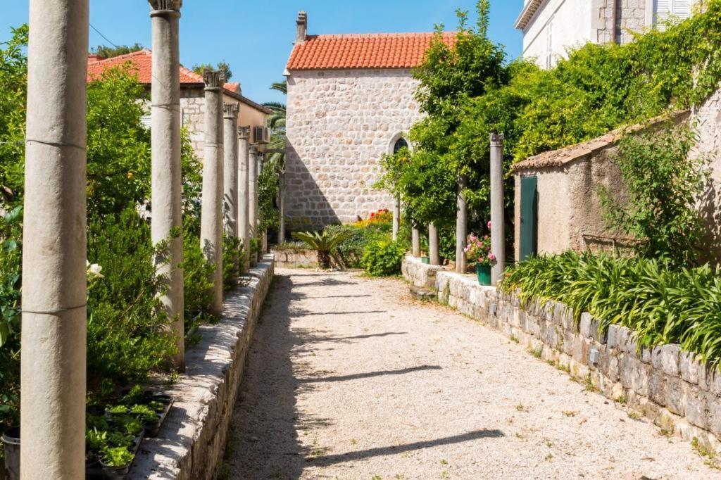 Villa Marini Dvori - With Free Parking Dubrovnik Kültér fotó